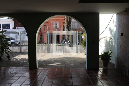 Casa para alugar com 300m², 2 quartos e 2 vagasÁrea externa