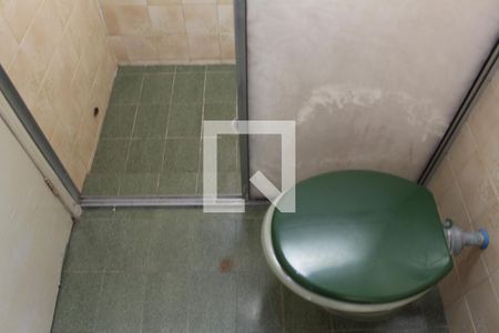 Casa para alugar com 300m², 2 quartos e 2 vagasBanheiro
