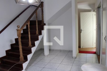 Sala de casa à venda com 2 quartos, 300m² em Quinta da Paineira, São Paulo