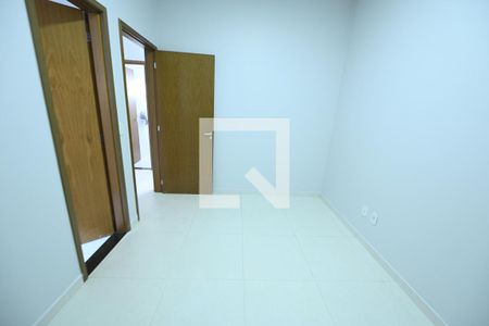 Sala de casa de condomínio para alugar com 3 quartos, 93m² em Jardim Imperial, Aparecida de Goiânia
