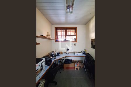 Casa à venda com 1000m², 4 quartos e 4 vagas Casa à venda com 1000m², 4 quartos e 4 vagasQuarto de Serviço