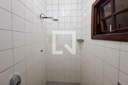 Casa à venda com 1000m², 4 quartos e 4 vagas Casa à venda com 1000m², 4 quartos e 4 vagasBanheiro de serviço