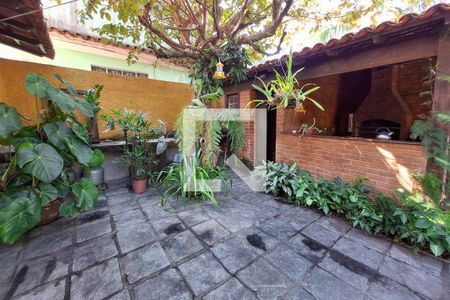 Casa à venda com 1000m², 4 quartos e 4 vagas Casa à venda com 1000m², 4 quartos e 4 vagasÁrea comum