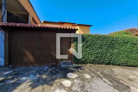 Casa à venda com 1000m², 4 quartos e 4 vagas Casa à venda com 1000m², 4 quartos e 4 vagasÁrea comum