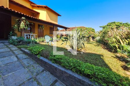Casa à venda com 1000m², 4 quartos e 4 vagas Casa à venda com 1000m², 4 quartos e 4 vagasÁrea comum