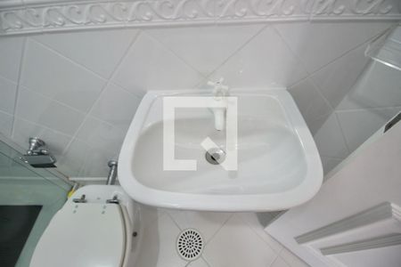 Apartamento para alugar com 180m², 4 quartos e 2 vagasBanheiro de serviço