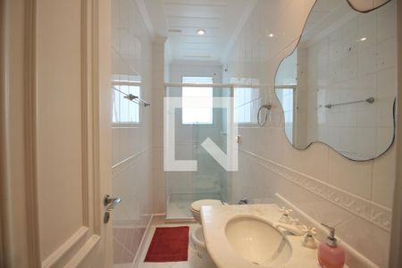 Apartamento para alugar com 180m², 4 quartos e 2 vagasBanheiro Suíte 3