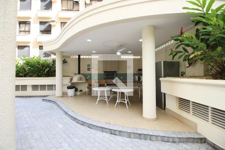 Apartamento para alugar com 180m², 4 quartos e 2 vagasÁrea comum - Churrasqueira