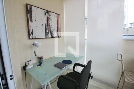 Apartamento para alugar com 180m², 4 quartos e 2 vagasVaranda Quarto Suíte