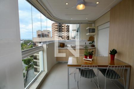 Varanda Sala de apartamento para alugar com 4 quartos, 180m² em Enseada, Guarujá