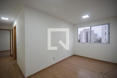 Sala de apartamento para alugar com 2 quartos, 49m² em Vila Suzana, São Paulo
