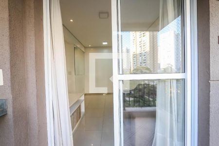 Sacada de apartamento para alugar com 2 quartos, 52m² em Parque Reboucas, São Paulo