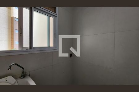 Apartamento à venda com 74m², 2 quartos e 1 vagaÁrea de Serviço