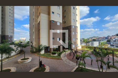 Vista de apartamento à venda com 2 quartos, 74m² em Jardim Tupanci, Barueri