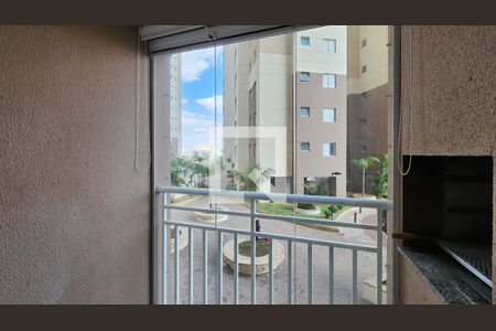 Varanda da Sala de apartamento para alugar com 2 quartos, 74m² em Jardim Tupanci, Barueri