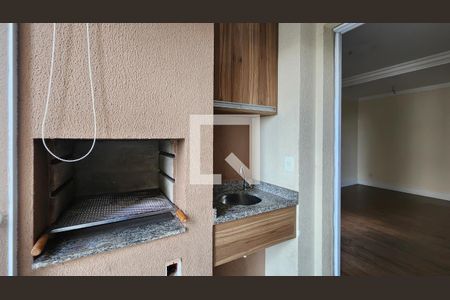 Varanda da Sala de apartamento à venda com 2 quartos, 74m² em Jardim Tupanci, Barueri