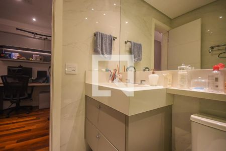 Apartamento à venda com 133m², 3 quartos e 3 vagasBanheiro Suíte 3