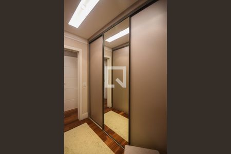 Apartamento à venda com 133m², 3 quartos e 3 vagasArmário da Suíte 2