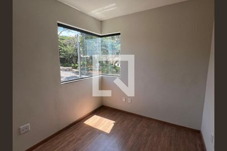 Casa à venda com 3 quartos, 90m² em Santa Monica, Belo Horizonte