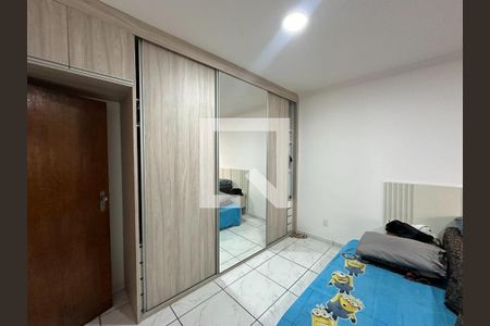 Casa à venda com 2 quartos, 174m² em Campo Alegre, Belo Horizonte