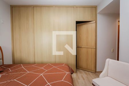 Apartamento à venda com 125m², 4 quartos e 3 vagas Apartamento à venda com 125m², 4 quartos e 3 vagasSuite 1