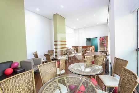 Apartamento à venda com 125m², 4 quartos e 3 vagas Apartamento à venda com 125m², 4 quartos e 3 vagasSalão de Festas