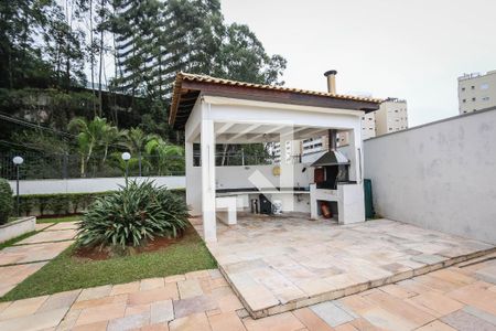 Apartamento à venda com 125m², 4 quartos e 3 vagas Apartamento à venda com 125m², 4 quartos e 3 vagasÁrea comum - Churrasqueira