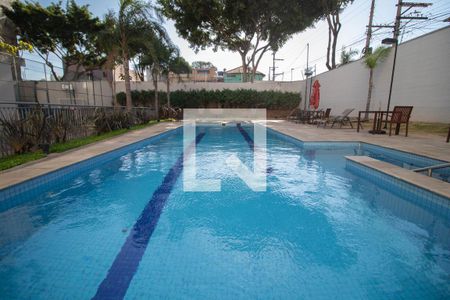 Apartamento à venda com 63m², 3 quartos e 1 vagaÁrea comum - Piscina