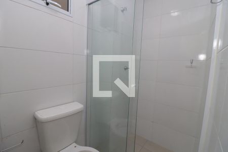Banheiro de apartamento para alugar com 1 quarto, 46m² em Vila Carrão, São Paulo