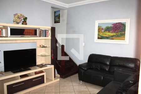 Sala de casa à venda com 5 quartos, 250m² em Água Branca, São Paulo