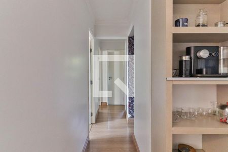 Corredor Quartos de apartamento à venda com 3 quartos, 97m² em Cidade São Francisco, São Paulo