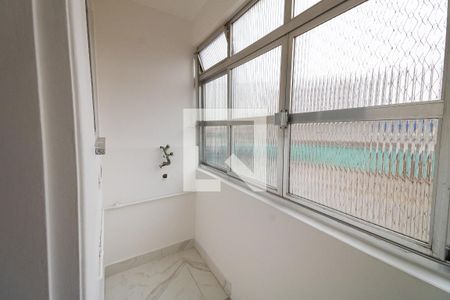 Apartamento para alugar com 53m², 2 quartos e 1 vaga Apartamento para alugar com 53m², 2 quartos e 1 vagaÁrea de serviço