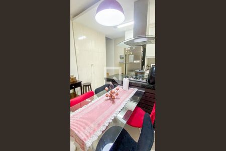 Apartamento à venda com 138m², 2 quartos e 1 vagaCozinha