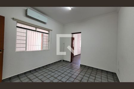 Quarto de casa para alugar com 2 quartos, 96m² em Jardim Guanabara, Campinas