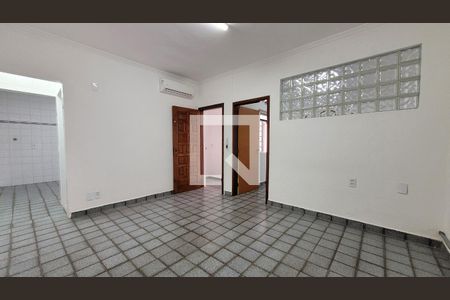 Sala de casa para alugar com 2 quartos, 96m² em Jardim Guanabara, Campinas