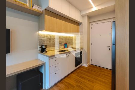 Sala e Cozinha de apartamento à venda com 1 quarto, 32m² em Perdizes, São Paulo