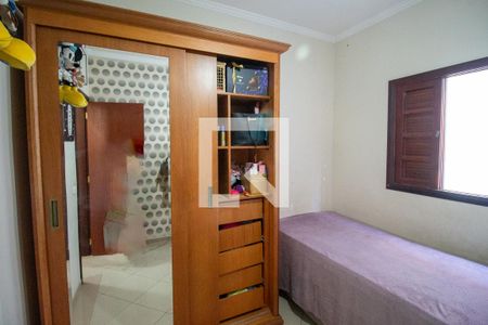 Casa à venda com 300m², 3 quartos e 2 vagas Casa à venda com 300m², 3 quartos e 2 vagasQuarto 2