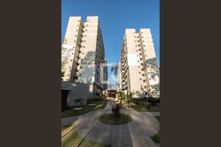 Apartamento para alugar com 70m², 2 quartos e 2 vagasFachada
