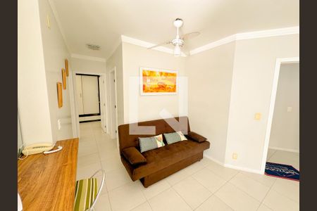 Sala de TV de apartamento para alugar com 2 quartos, 87m² em Ingleses do Rio Vermelho, Florianópolis