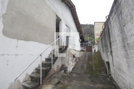 Casa de condomínio para alugar com 362m², 2 quartos e 4 vagasQuintal