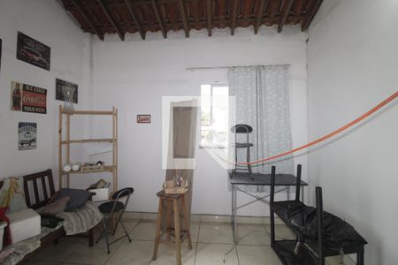 Casa de condomínio para alugar com 362m², 2 quartos e 4 vagasQuarto de Serviço