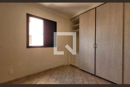 Apartamento à venda com 73m², 3 quartos e 2 vagas Apartamento à venda com 73m², 3 quartos e 2 vagasSuíte