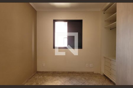 Apartamento à venda com 73m², 3 quartos e 2 vagas Apartamento à venda com 73m², 3 quartos e 2 vagasSuíte
