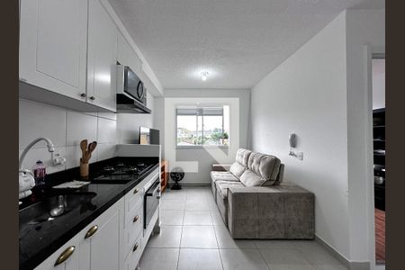 Cozinha de apartamento para alugar com 2 quartos, 32m² em Vila Socorro, São Paulo