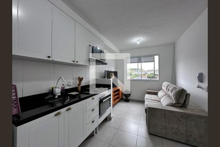 Cozinha de apartamento para alugar com 2 quartos, 32m² em Vila Socorro, São Paulo