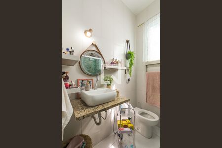 Casa à venda com 400m², 3 quartos e 1 vagaBanheiro Social