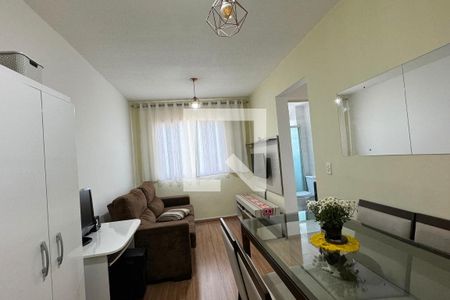 Sala de apartamento para alugar com 2 quartos, 49m² em Núcleo Residencial Célia Mota, Barueri