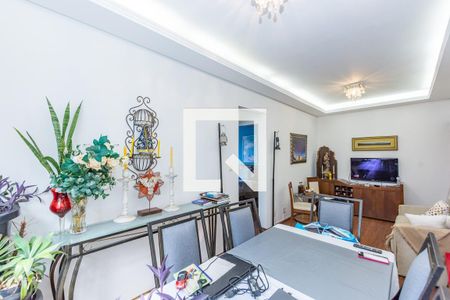 Apartamento à venda com 2 quartos, 60m² em Padre Eustáquio, Belo Horizonte