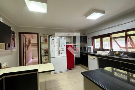 Casa de condomínio à venda com 430m², 4 quartos e 6 vagasCozinha