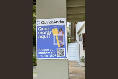 Casa de condomínio à venda com 430m², 4 quartos e 6 vagasPlaquinha